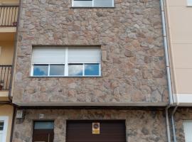 Casa Rural La Nava del Concejo、ナバコンセホのホテル