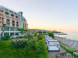 Grand Hotel Sveti Vlas-Ultra All Inclusive Fitness & SPA Hotel、スヴェティ・ヴラスの5つ星ホテル