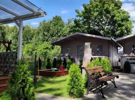 Dziwn&oacute;wek DOMKI U MILENY Dziwn&oacute;wek