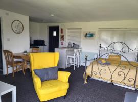 The Piggery - Corfe Mullen, vacation rental in Corfe Mullen