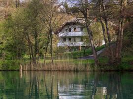 Lake House Sebanc, hotel na Bledu