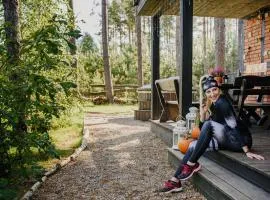 Mała Cegielnia - balia z bąbelkami i sauna na wyłączność w leśnym klimacie