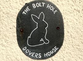 The Bolt Hole - Looe., pet-friendly hotel in Looe