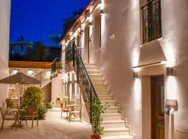 Philikon Luxury Suites, hotel with parking in Rethymno Town