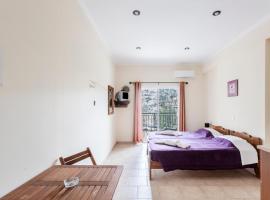 Raxes Kastanies Despina Studios # 4, hotel v destinaci Raches
