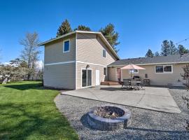 Ellensburg Home with Mountain Views on 3 Acres!, vacation home in Ellensburg