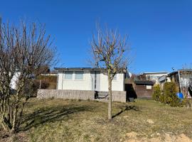 Bungalow Kummerower see, Hotel in Meesiger