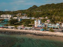 La Bahia Guest House, hotel v destinaci Aguadilla