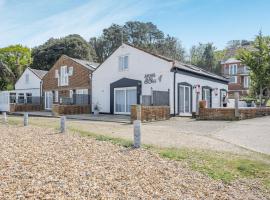 Sail Loft Annexe, self catering accommodation in Yarmouth