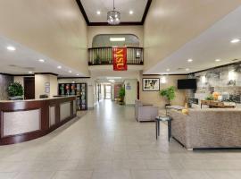 Best Western PLUS University Inn & Suites, hotel poblíž Kickapoo Downtown Airpark - KIP, 