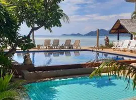 Papillon Resort