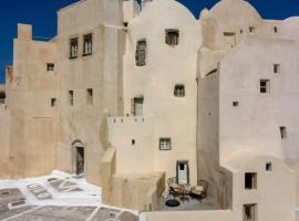 Exi Castle Suites, hotel en Emporio Santorini