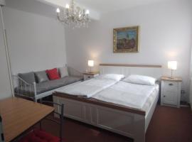 APARTMA HLUBOKA, hotel v Hluboké nad Vltavou