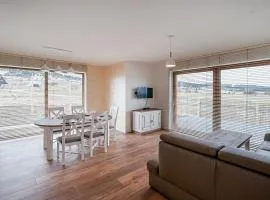 Kaniówka, Sun & Snow