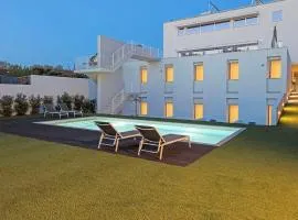 Uporto House Residence
