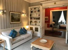 Escape To Edinburgh @ Albyn Place