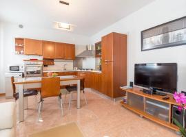 Elegant apartment and free car parking - Quite area, kuća za odmor ili apartman u gradu 'Favaro Veneto'