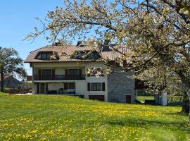 Ferme Bordbar B&B, מקום אירוח B&B בSaint-Paul-en-Chablais