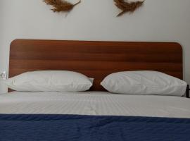 New Era, ξενοδοχείο στο Πολύχρονο