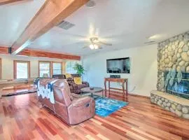 Casa Especial Family Retreat with Pool Table!