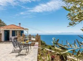 Kyklamino Home - Sea View, Quietly Defined