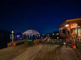 Kolu Group Of Houseboats