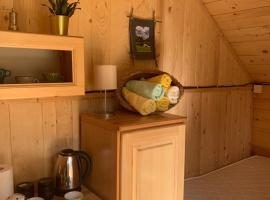 Oaza mira, Kokin Brod