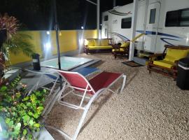 Always Summer Inn Bay Front, Bed & Breakfast in Culebra