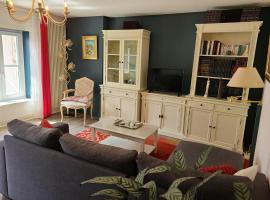 Gîte Remiremont, 3 pièces, 4 personnes - FR-1-589-132，勒米爾蒙的度假屋