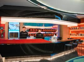 Atour Hotel Basketball Nanchang West Station, hotel in Nanchang