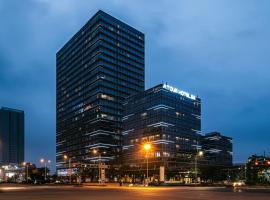 Atour Hotel Suzhou North High-Speed Railway Station, hotel i Suzhou