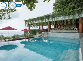 Rachawadee Surin Beach-SHA Extra Plus, отель в Сурин-Бич, рядом находится Пляж Лаем-Синг