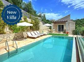 Villa Jacaranda by PosarelliVillas
