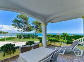 Apartment on Vir Island near Sandy Beaches