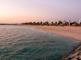 Bab Al Nojoum Hudayriyat Camp, glamping site in Abu Dhabi