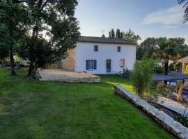 Gîtes de la mousseterie, vacation rental in Échiré