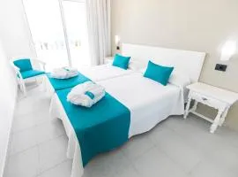 Hotel Blue Sea Lagos de Cesar