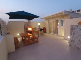 B&S Accommodation Penthouse 602: Għaxaq şehrinde bir daire