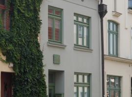 Altstadthaus TimpeTe: Wismar şehrinde bir otel