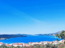 Dream View Apartments Dalmatia, strandhótel í Trogir