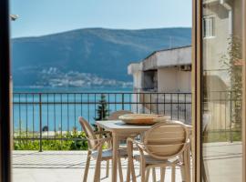 Boka Apartment 6, hotel cerca de Torre del Reloj, Herceg Novi