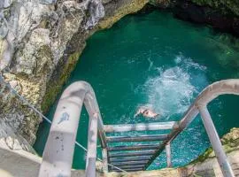 Haleys Paradise At Blue Hole