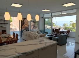 Atlas By Sea Apartment, self-catering accommodation in Loutraki