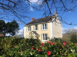 Giltar Grove Country House, hotel in Tenby