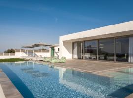 Margaret Villa, featuring a Heated Spa Whirlpool, By ThinkVilla, hotel with pools in Angeliana