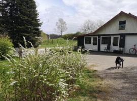 Keramikhuset 2 komma 0, smuk natur og hjemlig hygge: Horsens şehrinde bir kulübe