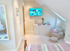 Loft Room @ Sean and Janes, guest house in Ballycastle