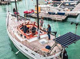 Zeilschip Lucia, allotjament en vaixell a Vlissingen