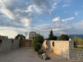 Villa Akti, hotel v destinaci Kalamata