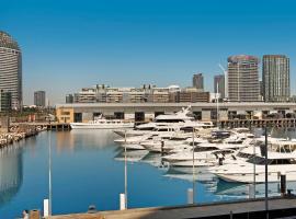 Docklands Private Collection - NEWQUAY, hotel berdekatan Stadium Marvel, Melbourne